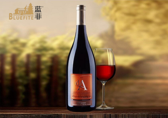 藍(lán)菲·大愛(ài)珍藏干紅葡萄酒